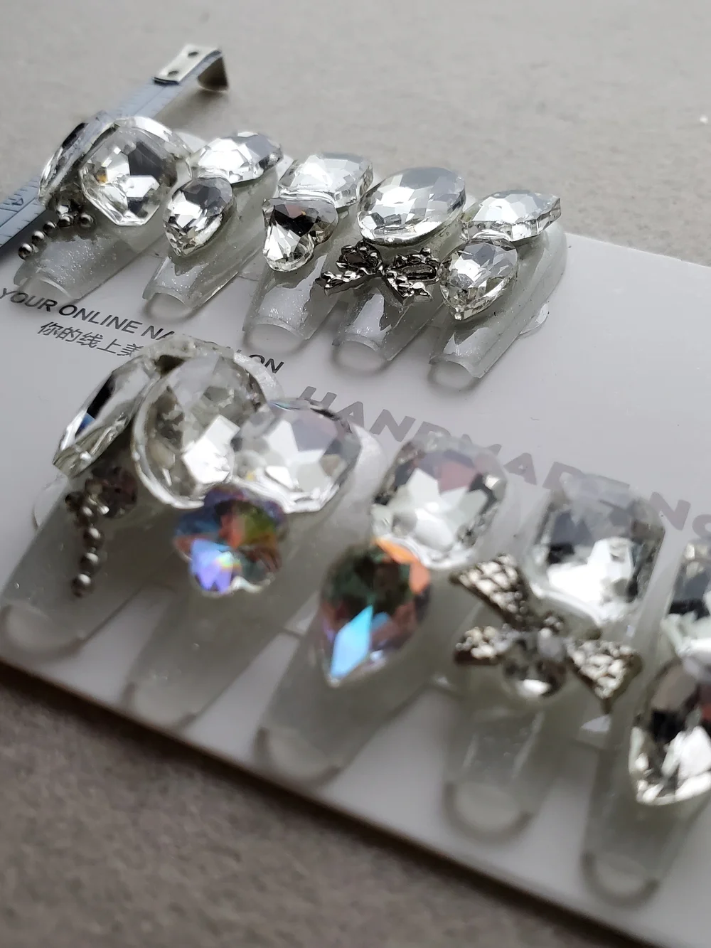 ❄️ Glacial Grandeur | 3D Crystal Press-On Nails